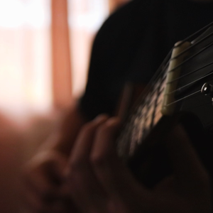 你听操女警嫩逼
